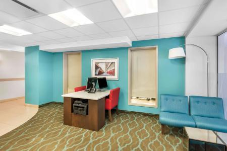 Best Western Plus Montreal - 6