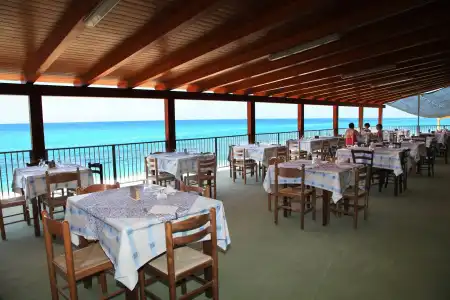 Villagio Camping La Scogliera - 12