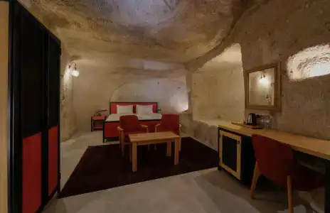The Niche Cave - 142