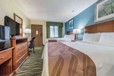 Quality Inn Bellevue - 6
