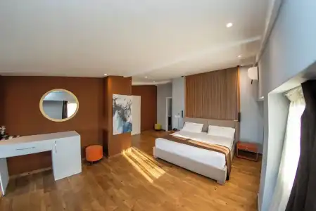 Olivar Tirana - 115