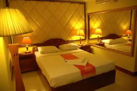 Sky Park Guesthouse - 12