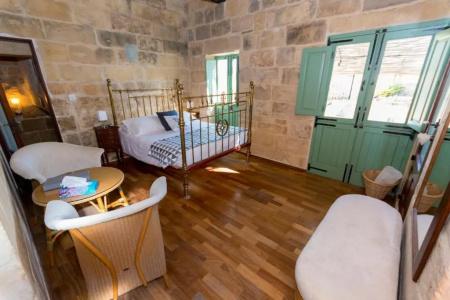 The Burrow Guest House - 6