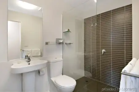 Chifley Apartments Newcastle - 8