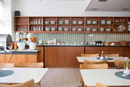 Hotell Aston - 12