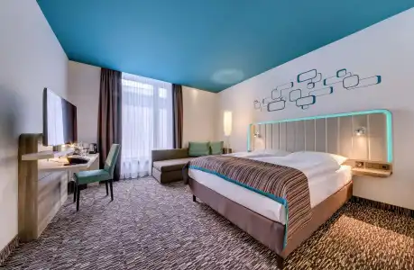 Park Inn by Radisson Neumarkt - 2