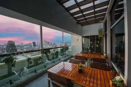 Holiday Inn Bangkok Silom by IHG - 18