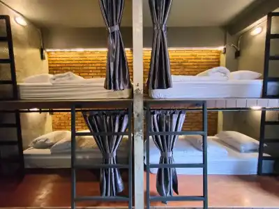 Premier Hostel - 5