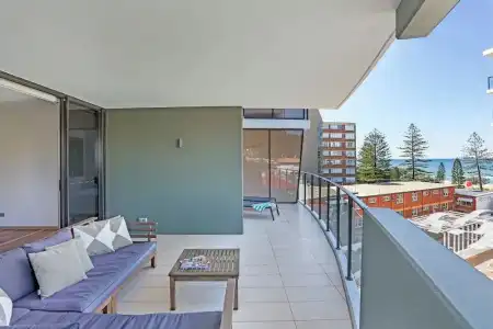 Ambience on Burleigh Beach - 96