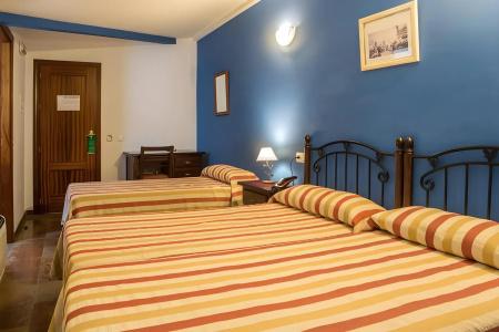 Hostal San Cayetano - 26