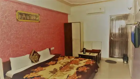 Star Inn - 56