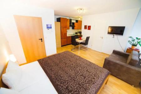 am Gutspark Prager Gbr - 33