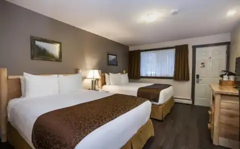 Swiss Chalet Motel - 64