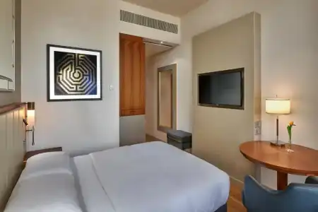 Hilton Cologne - 35