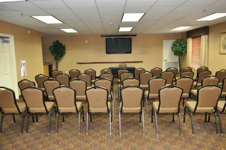 Holiday Inn Express Las Vegas-Nellis by IHG - 39