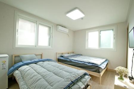 Twin Rabbit Guesthouse - 78