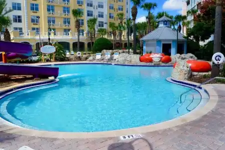 SpringHill Suites by Marriott Orlando Lake Buena Vista South - 14