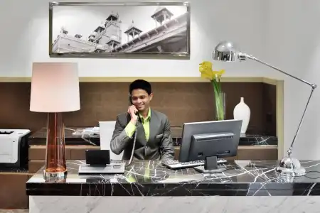 Courtyard by Marriott Agra - 10