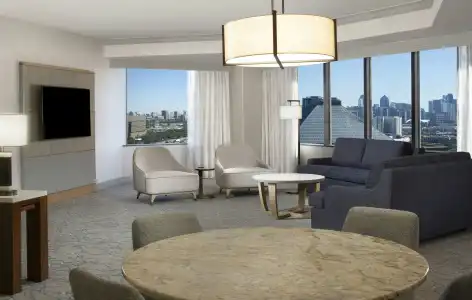 Hilton Anatole - 49