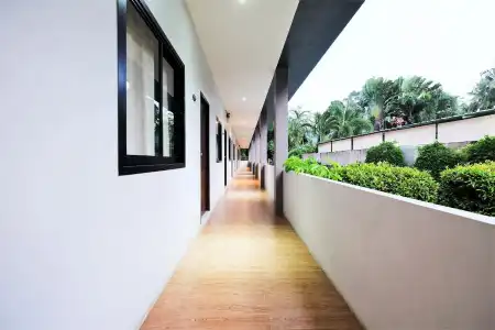 Fewtor Place - 11