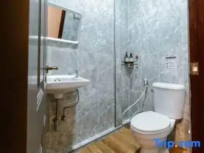 Diff Hostel - 122