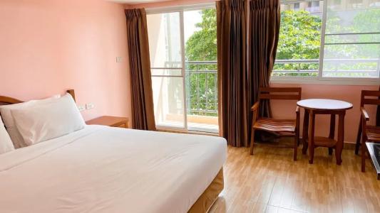 A.A. Pattaya Golden Beach - 54