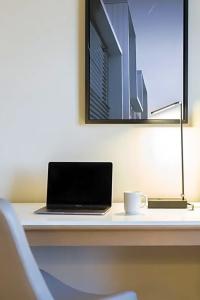 Radisson Phoenix Airport - 49