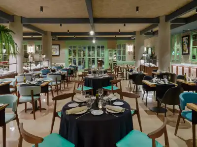 H10 Marina Barcelona - 20