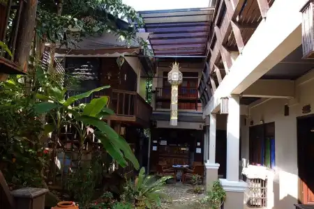 Saithong Guest House Old City - 2