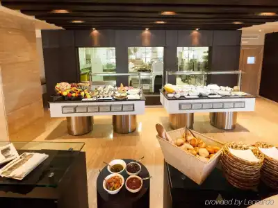 Novotel Tunis - 10