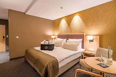 Best Western Premier Central Leonhard - 53