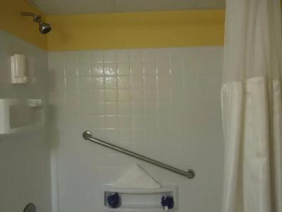 The Atrium Resort, Virginia Beach by Vacatia - 7