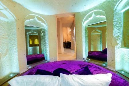 Hu of Cappadocia - 124