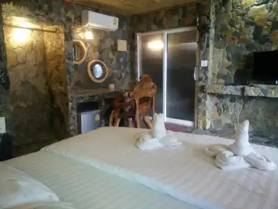 Needa Rock Resort - 73