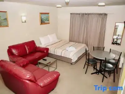 Bealey Avenue Motel - 48