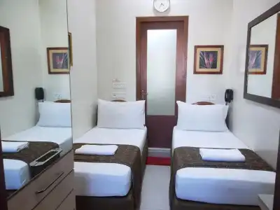 Elphinstone Annexe - 11