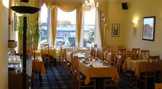 Heriott Park Guest House - 16