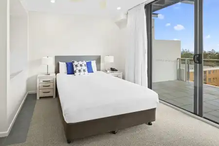 Macquarie Waters Boutique Apartment - 5