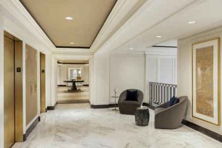 Omni Berkshire Place - 16
