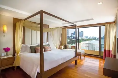 Dusit Thani - SHA Extra Plus - 82