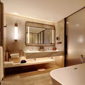 Dongguan Dongcheng International - 121