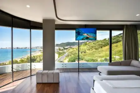 Yacht - 26