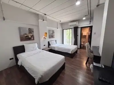 Diary Suite - 29