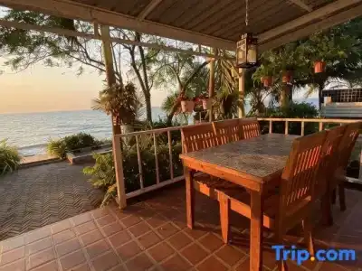 Pattaya Paradise Beach Resort - 180