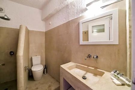 Artemis Suites - 30