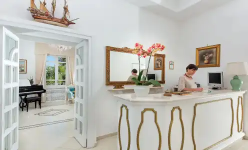 Villa Garden - 16