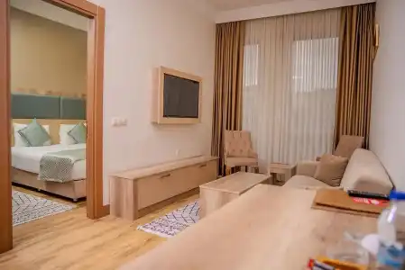 Mari Suites - 38