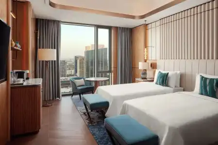JW Marriott - 42