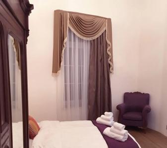 Lokàl Boutique - 24