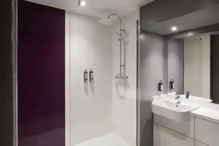 Premier Inn London Leicester Square - 56